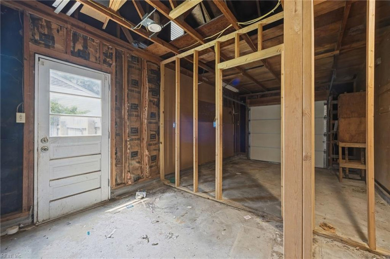 Photo 26 of 34 residential for sale in Newport News virginia