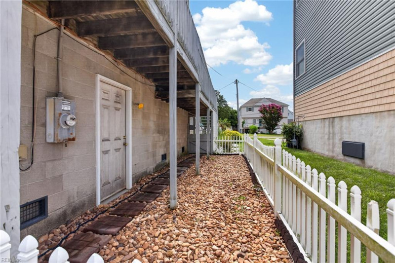 Photo 34 of 35 residential for sale in Hampton virginia Photo 34 of 35 residential for sale in Hampton virginia