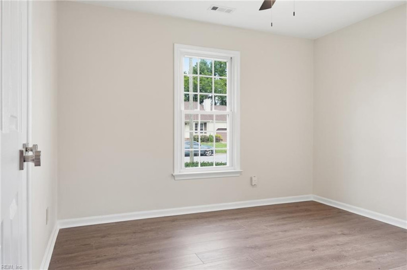 Photo 18 of 31 residential for sale in Chesapeake virginia Photo 18 of 31 residential for sale in Chesapeake virginia