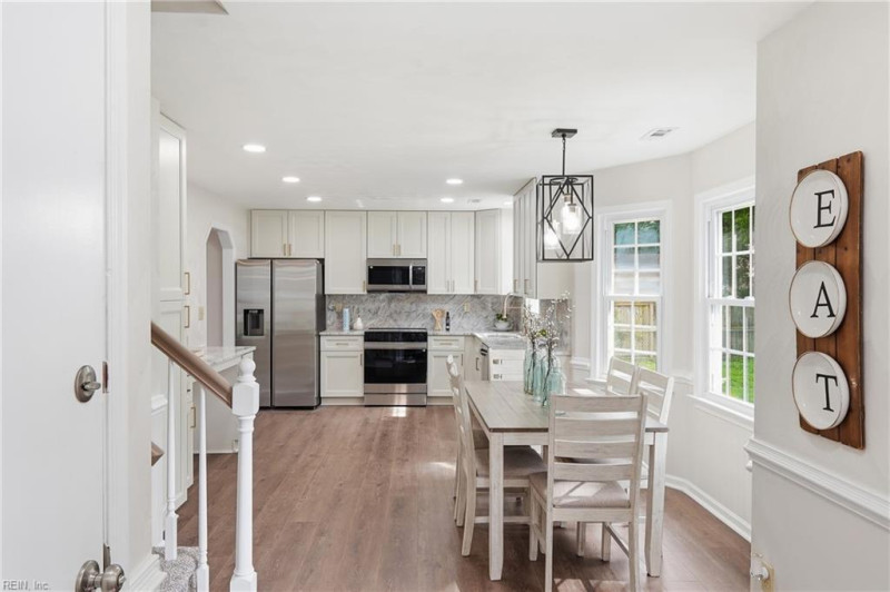 Photo 9 of 31 residential for sale in Chesapeake virginia Photo 9 of 31 residential for sale in Chesapeake virginia