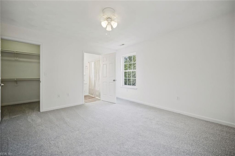 Photo 28 of 40 residential for sale in Newport News virginia