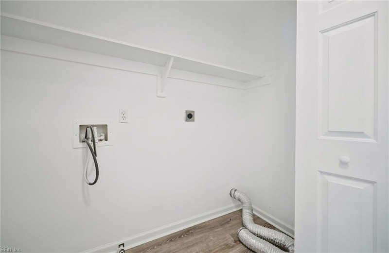 Photo 32 of 40 residential for sale in Newport News virginia