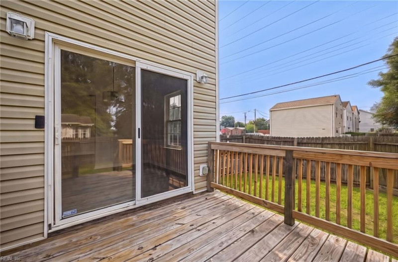 Photo 34 of 40 residential for sale in Newport News virginia