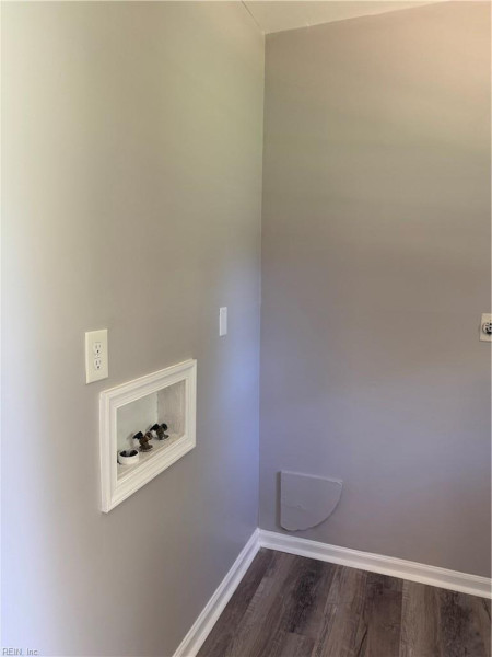 Photo 13 of 32 residential for sale in Virginia Beach virginia