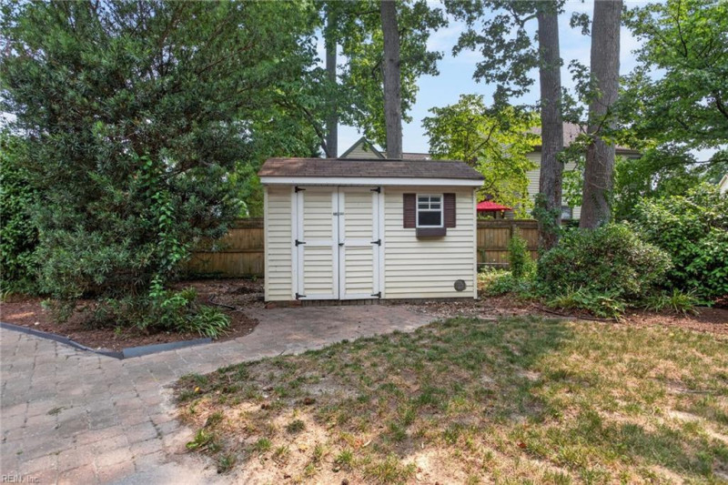 Photo 37 of 44 residential for sale in Virginia Beach virginia Photo 37 of 44 residential for sale in Virginia Beach virginia
