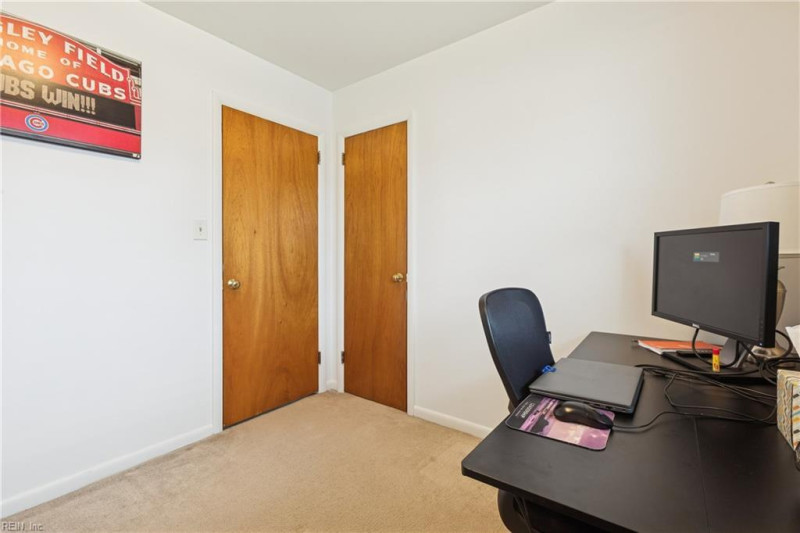 Photo 18 of 27 residential for sale in Newport News virginia