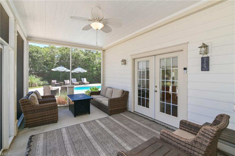 Photo 31 of 34 residential for sale in Virginia Beach virginia