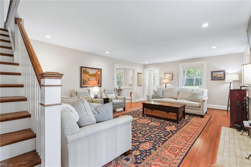 Photo 7 of 34 residential for sale in Virginia Beach virginia