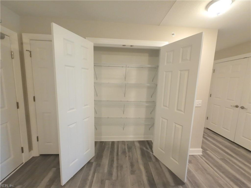 Photo 10 of 50 residential for sale in Chesapeake virginia