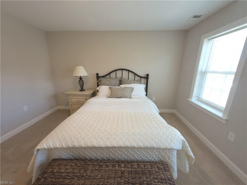 Photo 27 of 50 residential for sale in Chesapeake virginia