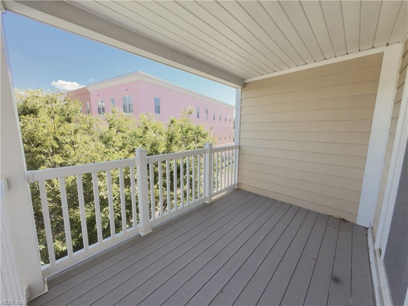 Photo 38 of 50 residential for sale in Chesapeake virginia