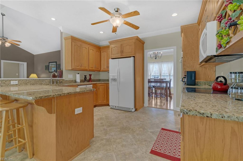 Photo 14 of 40 residential for sale in Poquoson virginia Photo 14 of 40 residential for sale in Poquoson virginia