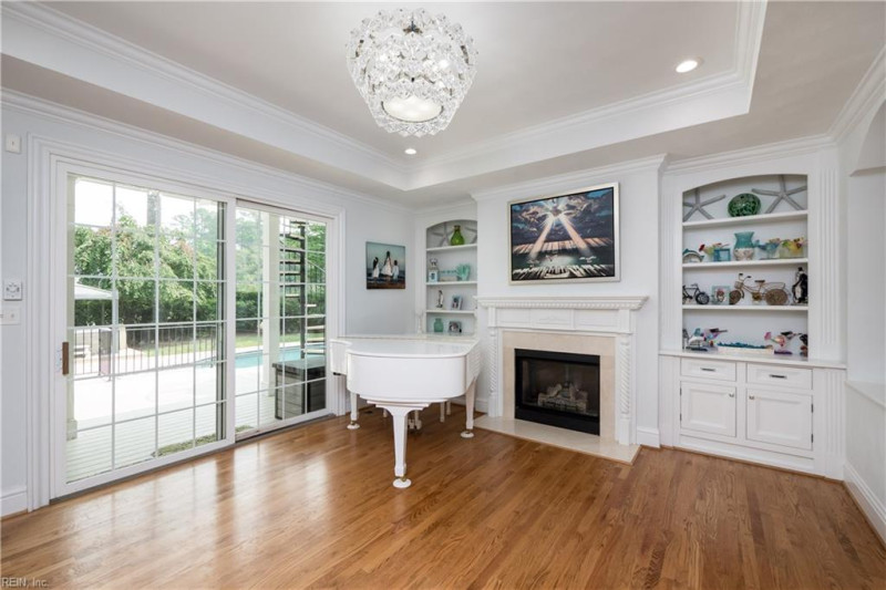 Photo 16 of 50 residential for sale in Virginia Beach virginia