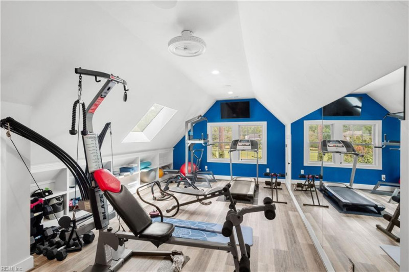 Photo 23 of 50 residential for sale in Virginia Beach virginia
