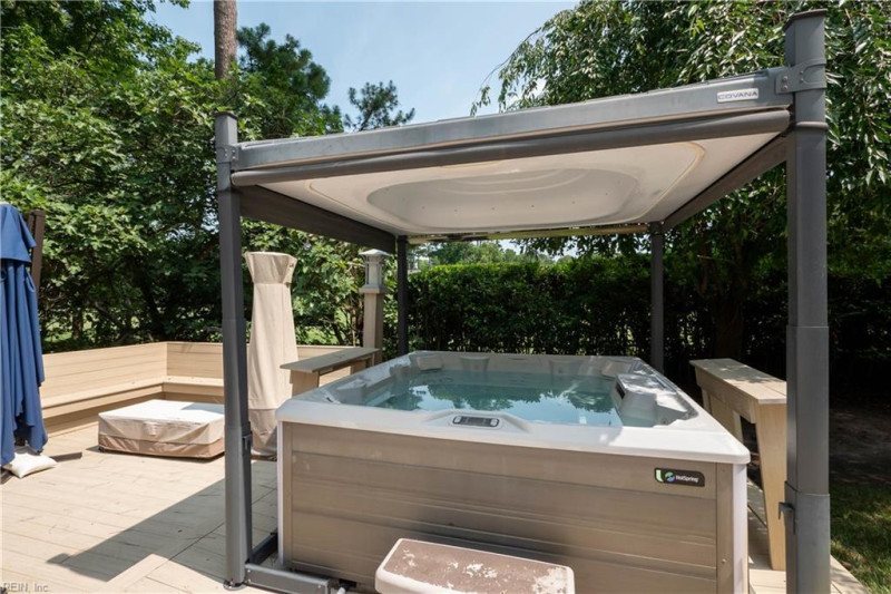 Photo 4 of 50 residential for sale in Virginia Beach virginia