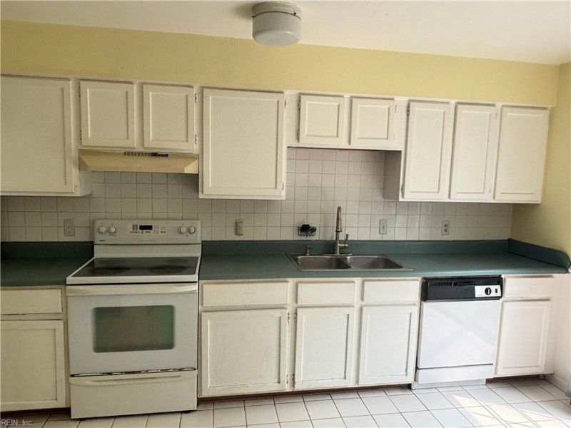 Photo 6 of 14 residential for sale in Virginia Beach virginia Photo 6 of 14 residential for sale in Virginia Beach virginia