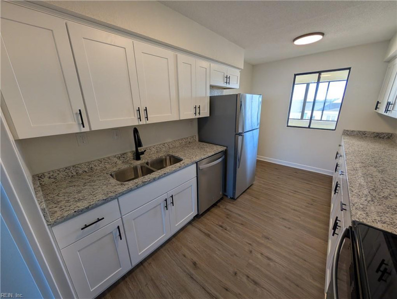 Photo 6 of 15 residential for sale in Virginia Beach virginia