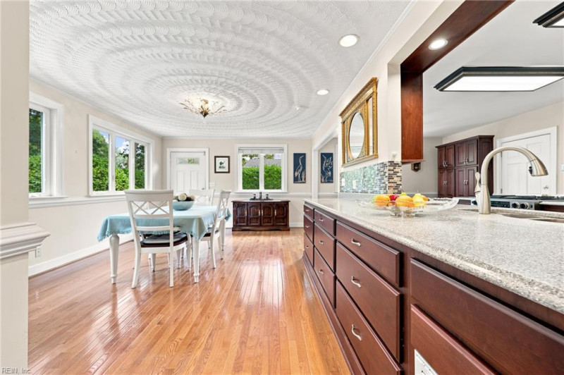 Photo 14 of 50 residential for sale in Norfolk virginia