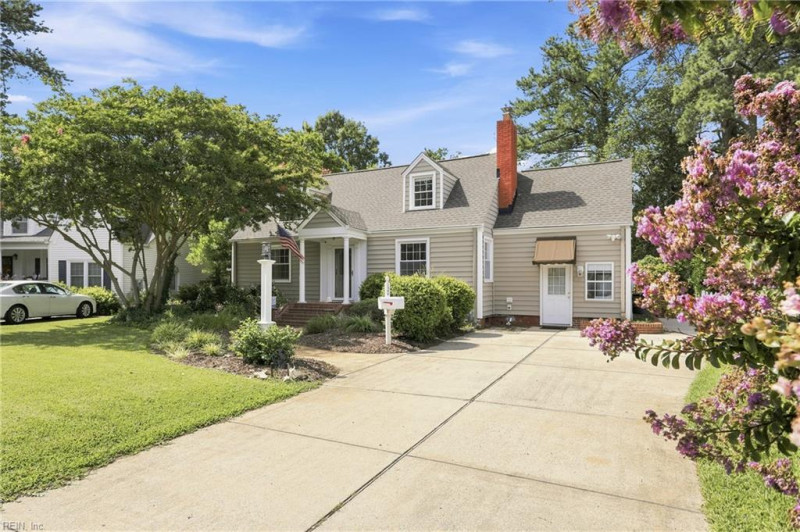 Photo 2 of 50 residential for sale in Norfolk virginia