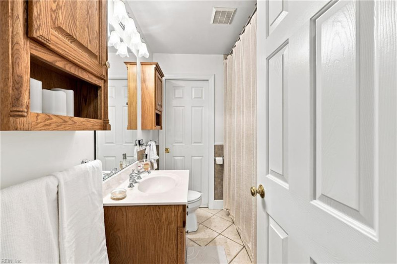 Photo 25 of 50 residential for sale in Norfolk virginia