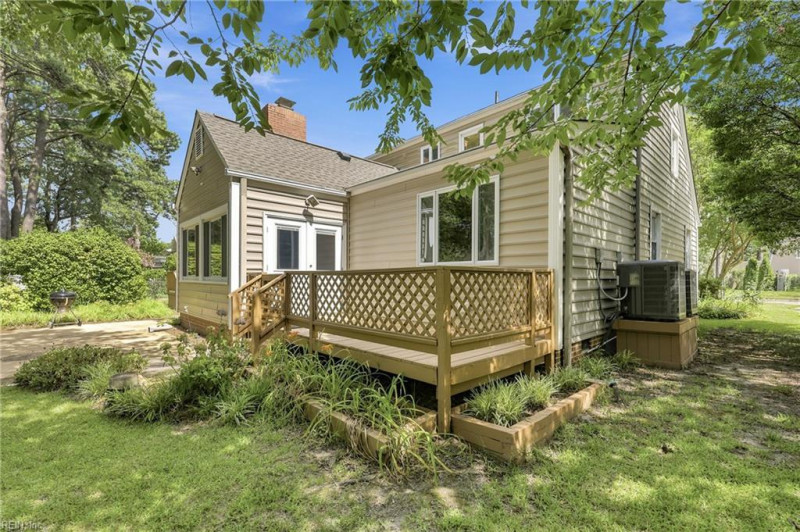 Photo 46 of 50 residential for sale in Norfolk virginia