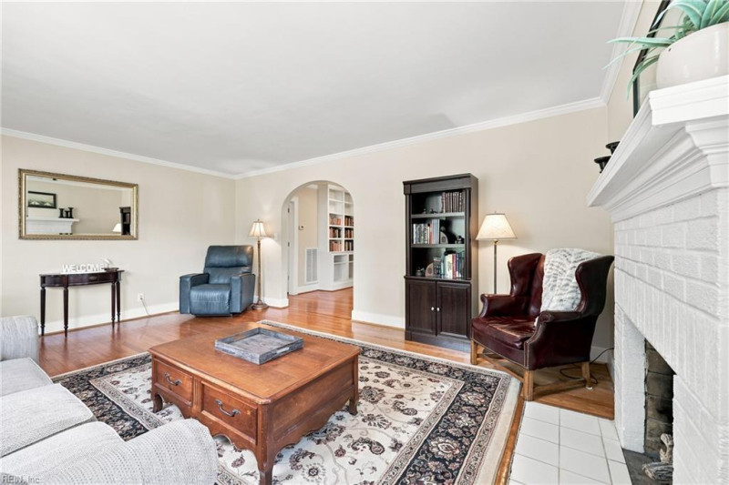 Photo 6 of 50 residential for sale in Norfolk virginia
