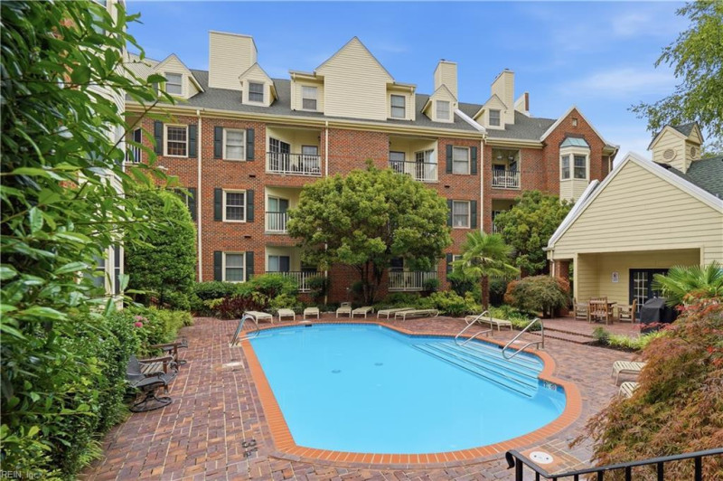 Photo 22 of 25 residential for sale in Norfolk virginia