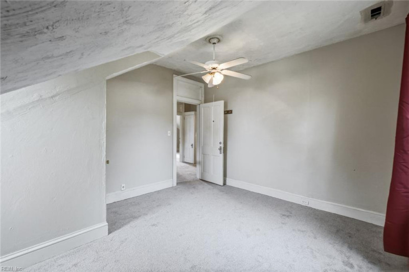 Photo 18 of 29 residential for sale in Portsmouth virginia Photo 18 of 29 residential for sale in Portsmouth virginia