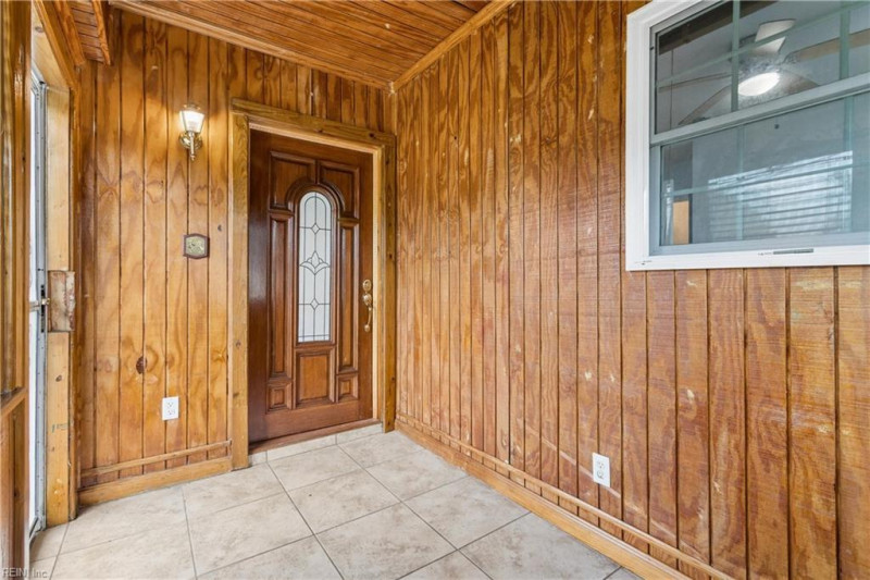 Photo 3 of 35 residential for sale in Chesapeake virginia Photo 3 of 35 residential for sale in Chesapeake virginia