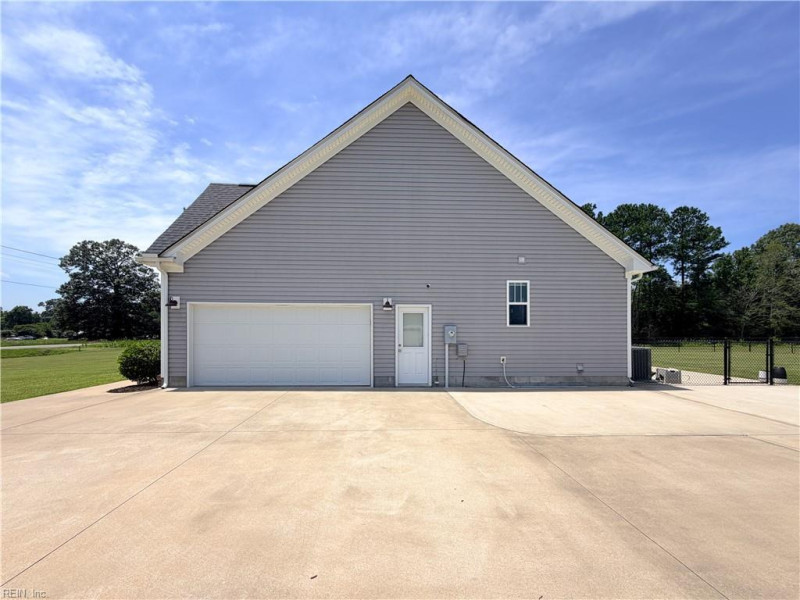 Photo 38 of 45 residential for sale in Camden County virginia