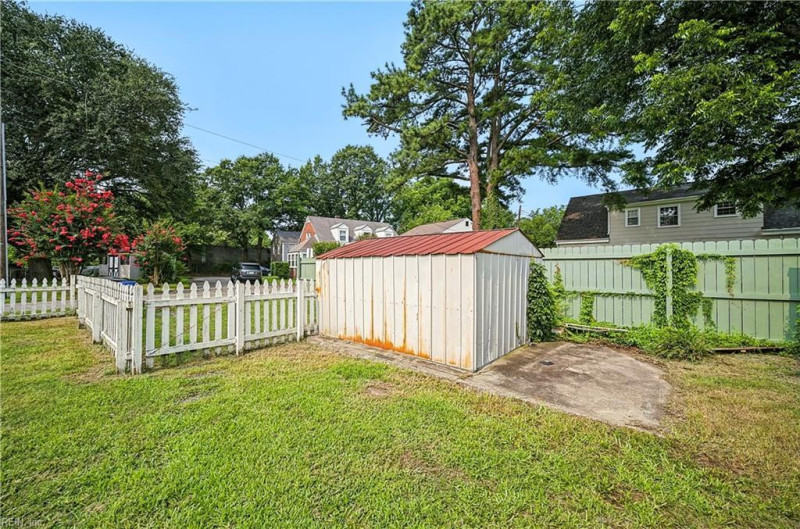 Photo 17 of 21 residential for sale in Portsmouth virginia Photo 17 of 21 residential for sale in Portsmouth virginia