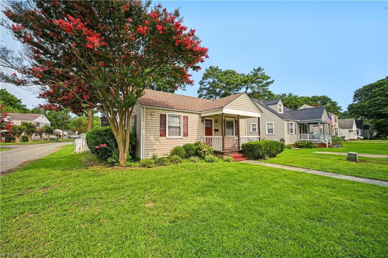 Photo 19 of 21 residential for sale in Portsmouth virginia Photo 19 of 21 residential for sale in Portsmouth virginia
