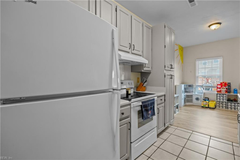 Photo 9 of 35 residential for sale in Suffolk virginia Photo 9 of 35 residential for sale in Suffolk virginia