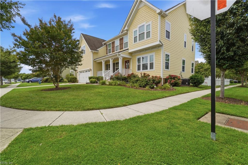 Photo 2 of 32 residential for sale in Chesapeake virginia Photo 2 of 32 residential for sale in Chesapeake virginia