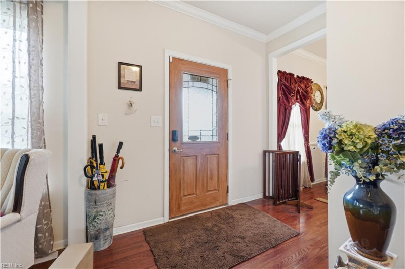 Photo 6 of 32 residential for sale in Chesapeake virginia Photo 6 of 32 residential for sale in Chesapeake virginia