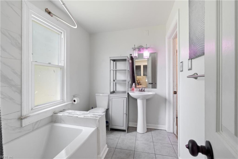 Photo 19 of 33 residential for sale in Norfolk virginia Photo 19 of 33 residential for sale in Norfolk virginia