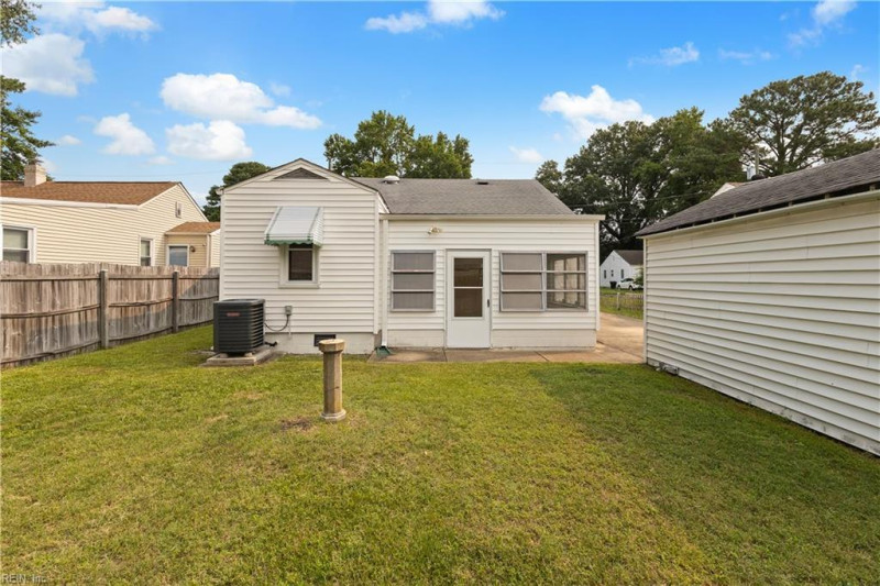 Photo 22 of 24 residential for sale in Portsmouth virginia Photo 22 of 24 residential for sale in Portsmouth virginia