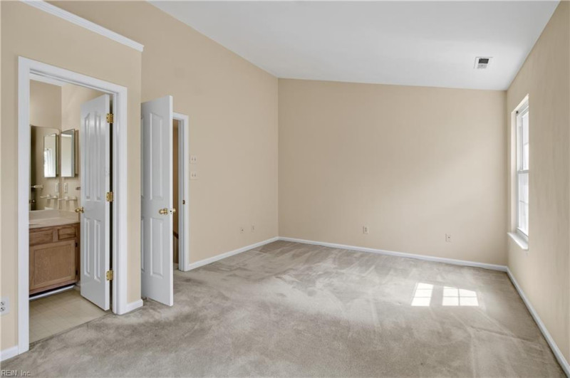 Photo 20 of 34 residential for sale in Chesapeake virginia Photo 20 of 34 residential for sale in Chesapeake virginia