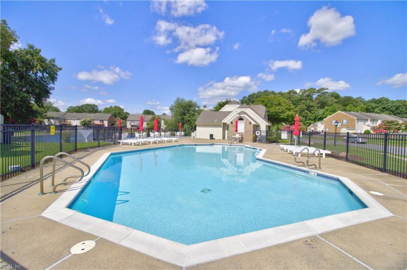 Photo 31 of 34 residential for sale in Chesapeake virginia Photo 31 of 34 residential for sale in Chesapeake virginia