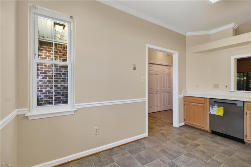 Photo 8 of 34 residential for sale in Chesapeake virginia Photo 8 of 34 residential for sale in Chesapeake virginia