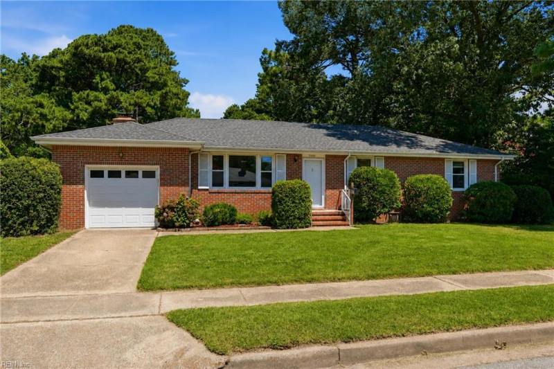 Photo 3 of 31 residential for sale in Norfolk virginia Photo 3 of 31 residential for sale in Norfolk virginia