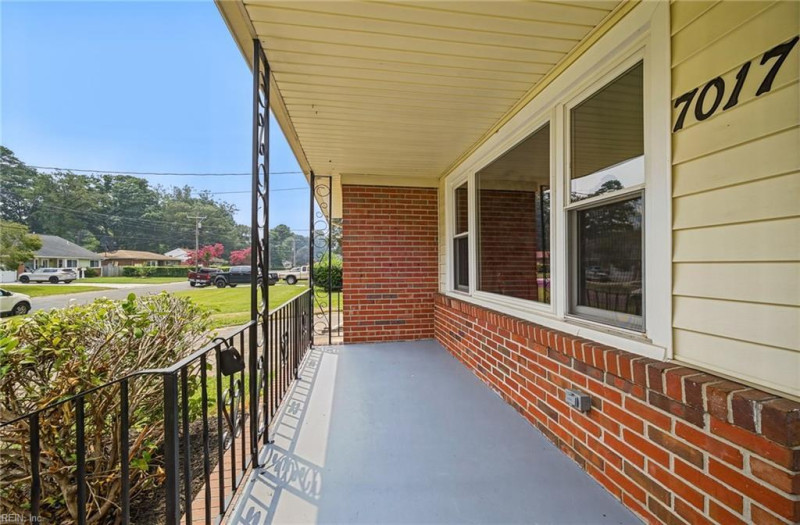 Photo 2 of 44 residential for sale in Norfolk virginia