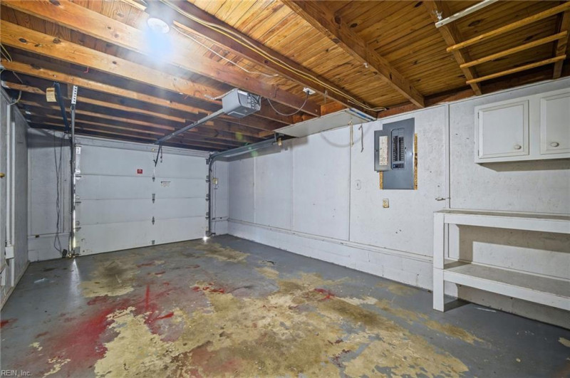 Photo 26 of 44 residential for sale in Norfolk virginia