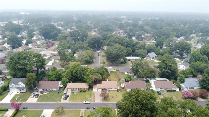 Photo 37 of 44 residential for sale in Norfolk virginia