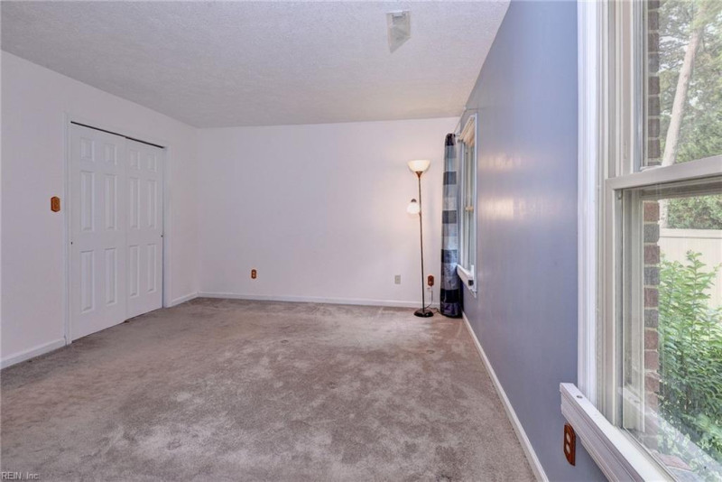 Photo 18 of 30 residential for sale in Hampton virginia