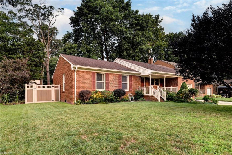 Photo 2 of 30 residential for sale in Hampton virginia