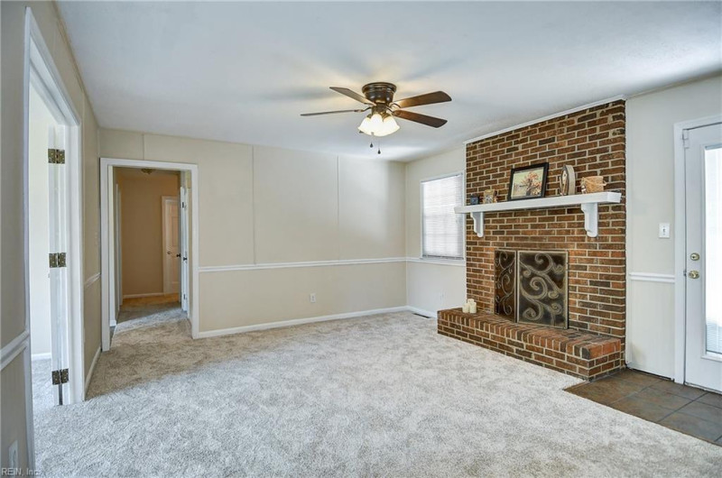 Photo 21 of 45 residential for sale in Virginia Beach virginia