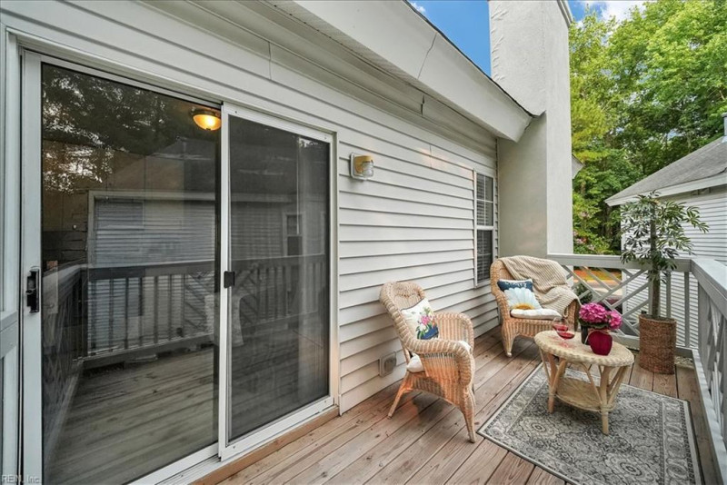 Photo 14 of 39 residential for sale in Chesapeake virginia
