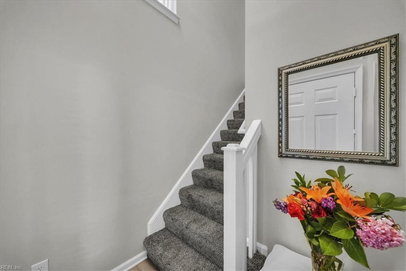 Photo 22 of 39 residential for sale in Chesapeake virginia