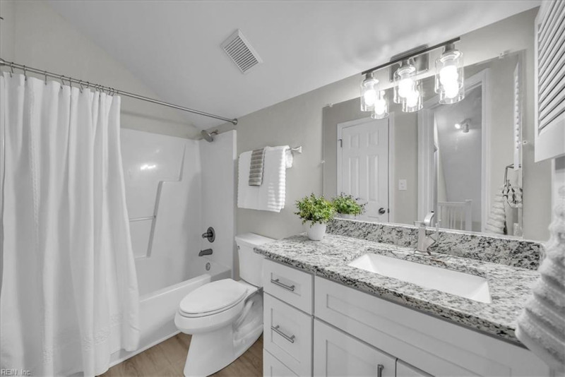 Photo 28 of 39 residential for sale in Chesapeake virginia
